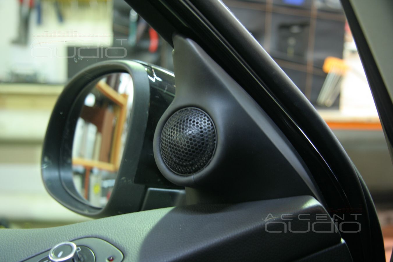 Замена акустики в Volkswagen Tiguan