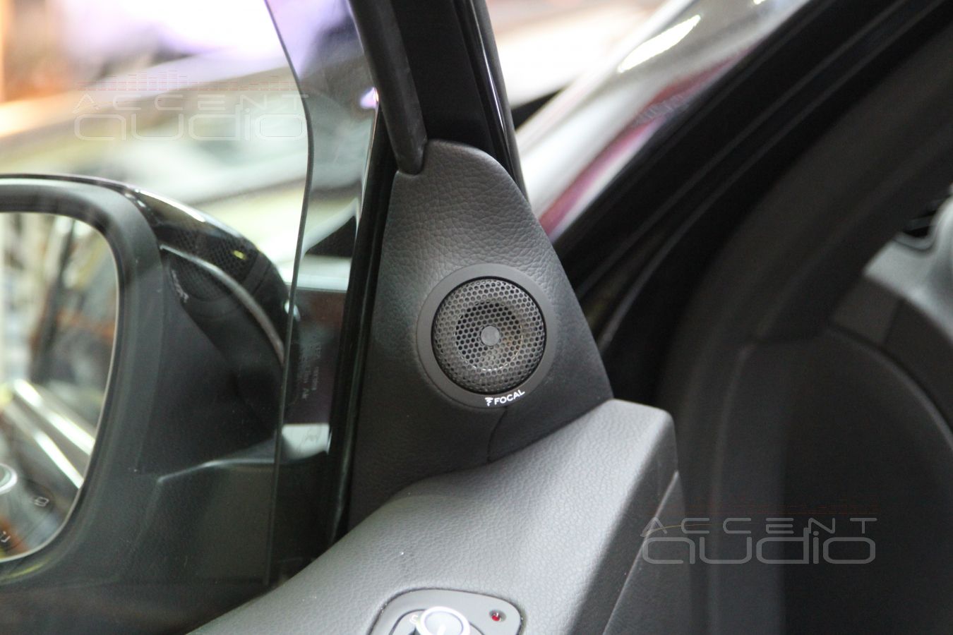 Замена акустики в Volkswagen Tiguan