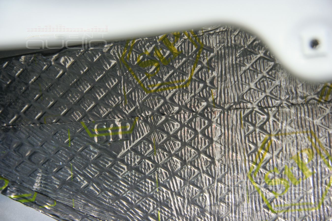 Звук, мультимедиа, акустика, шумоизоляция и многое другое для нового Volkswagen Tiguan