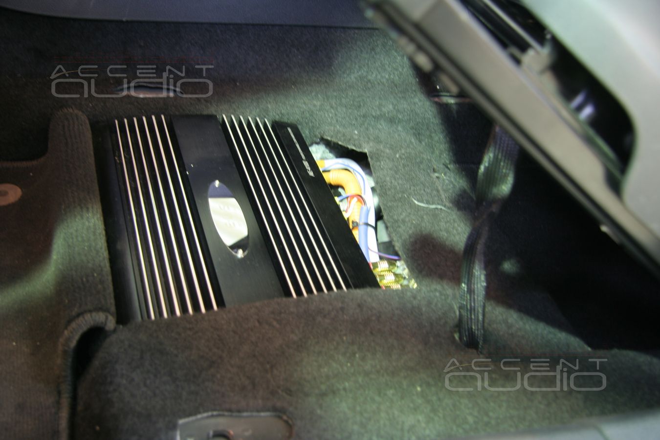 Замена акустики в Volkswagen Tiguan