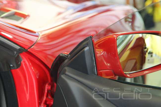 Отбрасывая все лишнее от HarmanKardon: новый звук Audison в Mercedes-Benz SL350