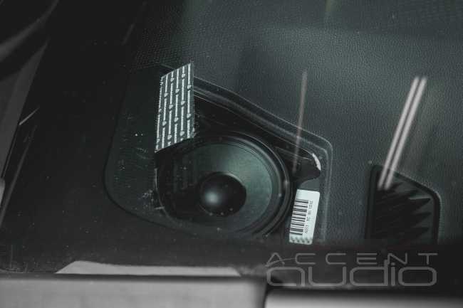 Инженерные решения для идеального звука в новой Toyota RAV4