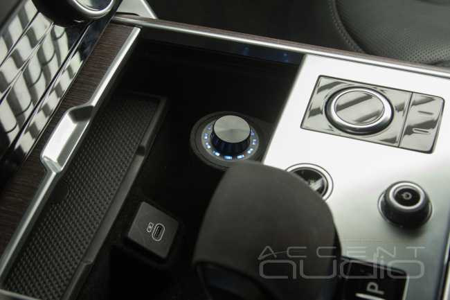 Не бюджетное решение: замена Meridian на аудиосистему в новом Range Rover