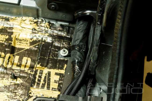 Лучшая аудиосистема Audiotec-Fischer для LandRover Defender 2022