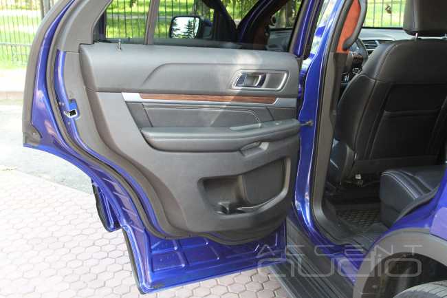Ford Explorer 2019 – отличная машина, а звучание аудиосистемы мы исправим