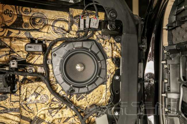 Hi-End аудиосистема в Range Rover Autobiography