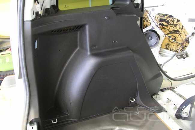 А что ещё можно сделать со звуком в Skoda Yeti?