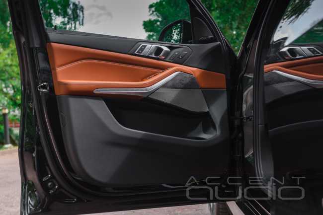 Новому BMW X5 - новый звук !