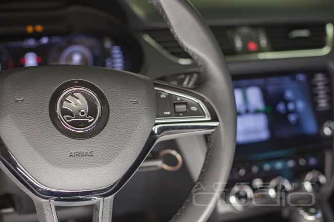 Правильный подход: всё самое лучшее, но поэтапно – идеальный Hi-End в Skoda Octavia