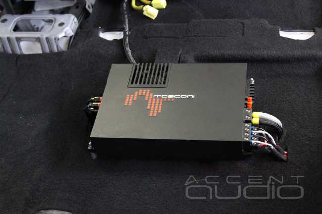 Новая аудиосистема Toyota Highlander на базе Pioneer AVH-Z5000BT