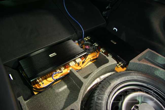 Новый Ford Mondeo для новой аудиосистемы...