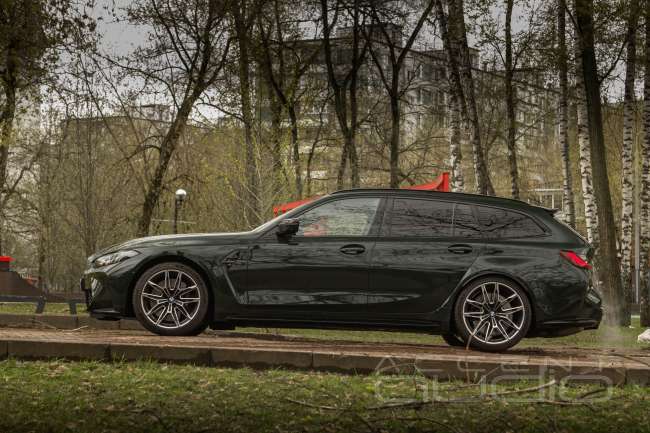 Правильно заряженный M3: крутой звук и новый вид салона для BMW M3 Competition