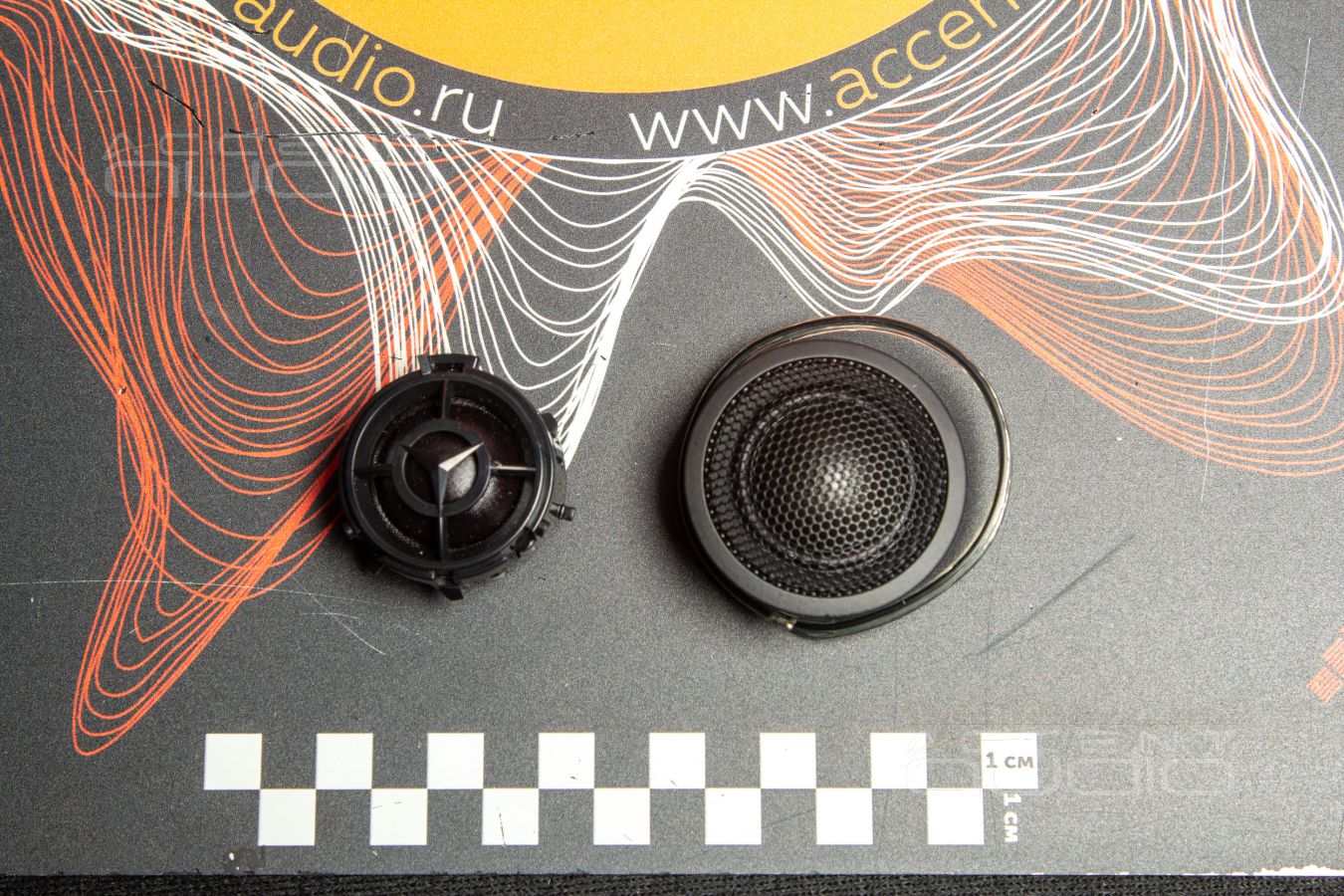 Немецкие твитеры Helix C1t в Gelandewagen – штатная установка