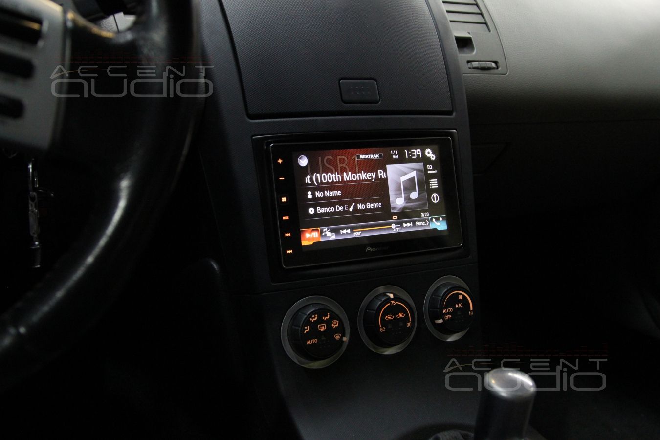 Установка магнитолы Pioneer SPH-DA120 в Nissan 350Z