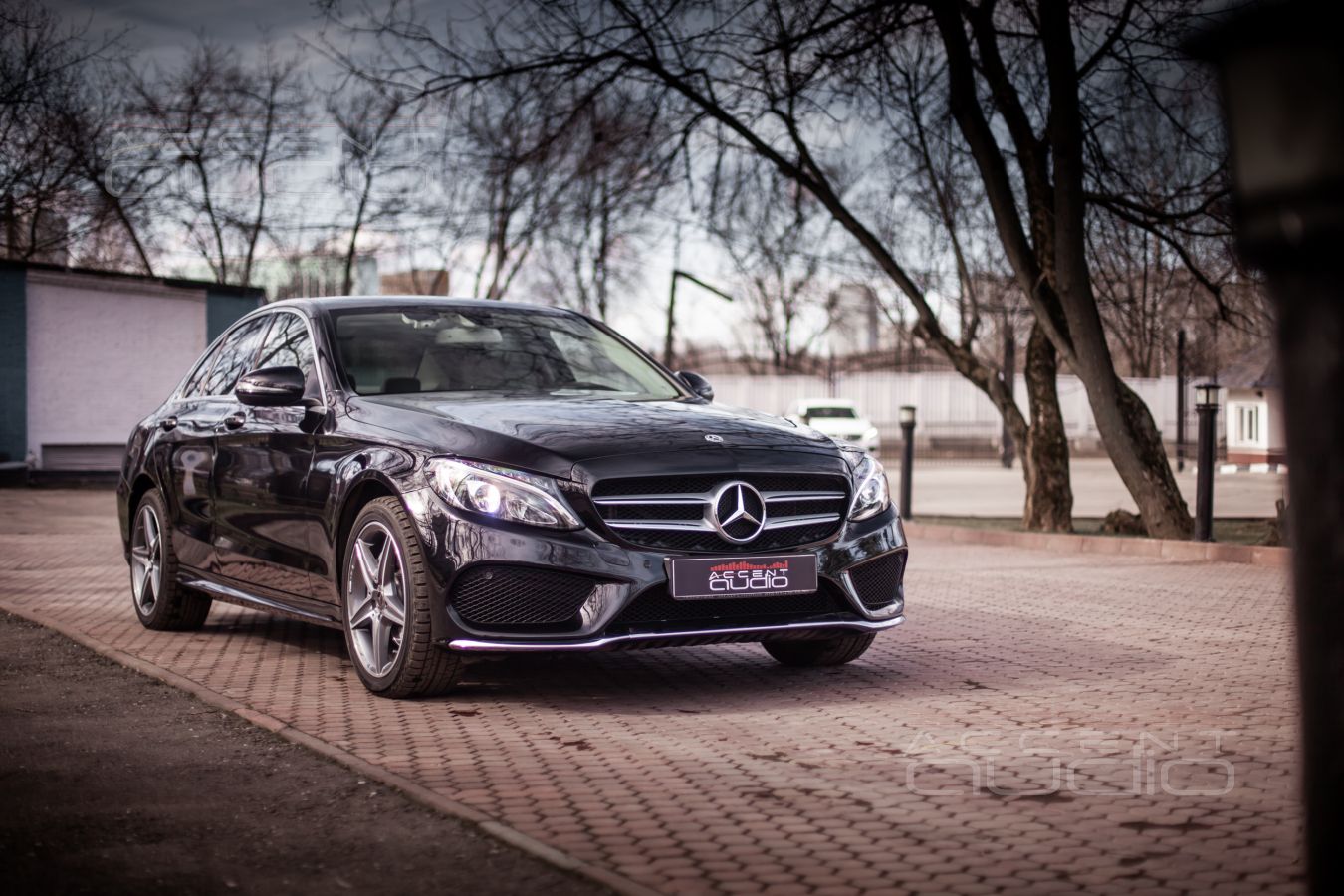 Техническое задание на модернизацию звука в Mercedes-Benz W205