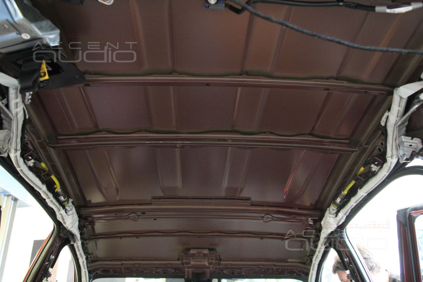 Выбор оборудования и наши решения по звуку для Toyota Rav4