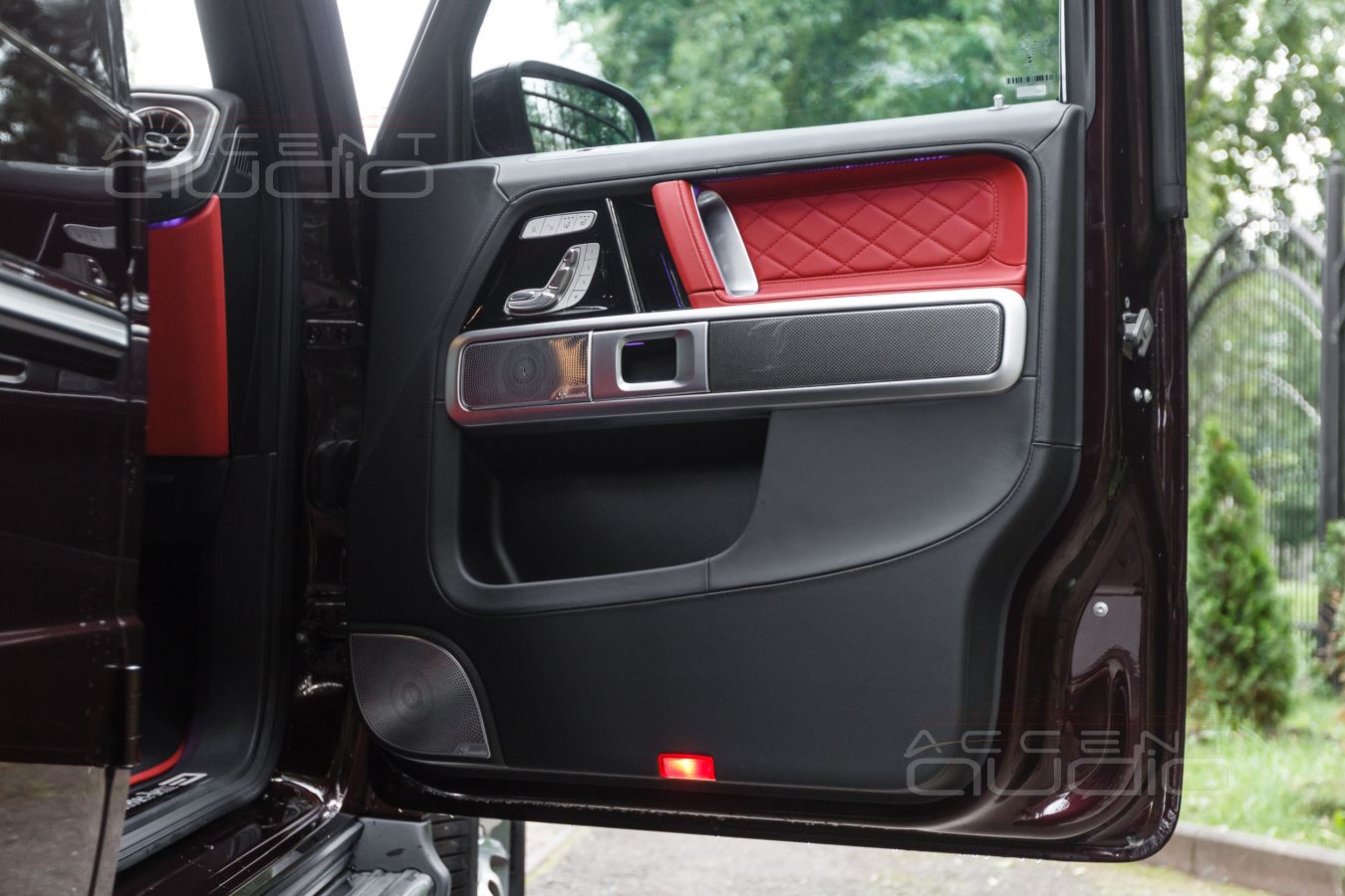 Лучшие среднечастотные динамики Brax ML3 в MB Gelandewagen и их штатная установка