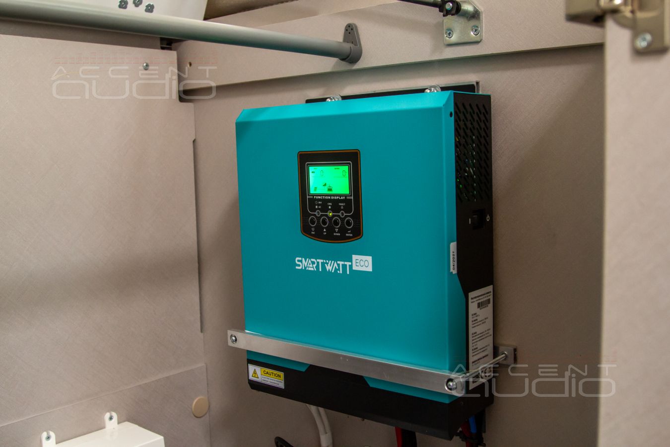 Мощь зеленой энергетики в автодоме Hymer на базе Mercedes Sprinter