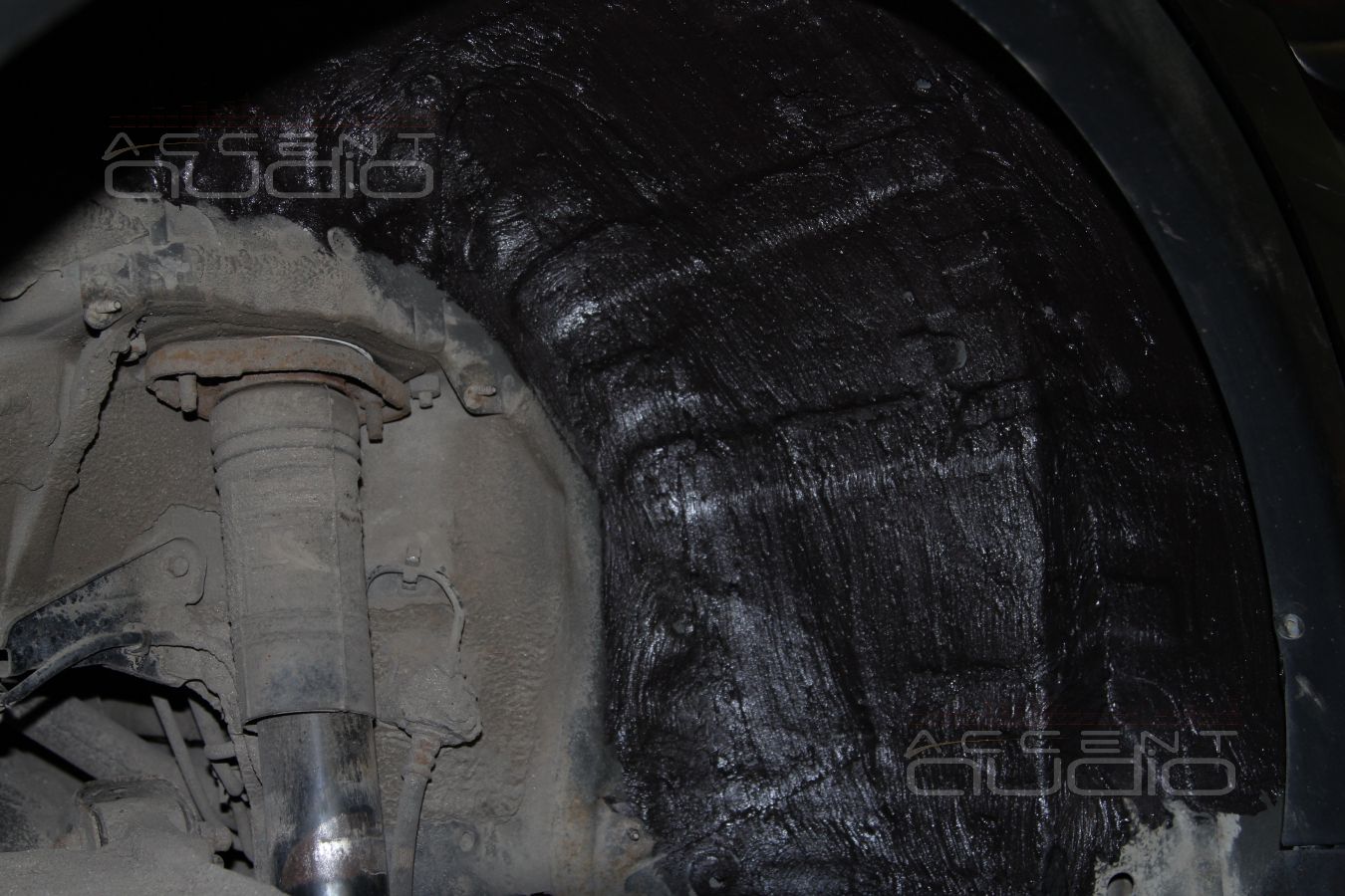 Шумоизоляция арок Infiniti FX35