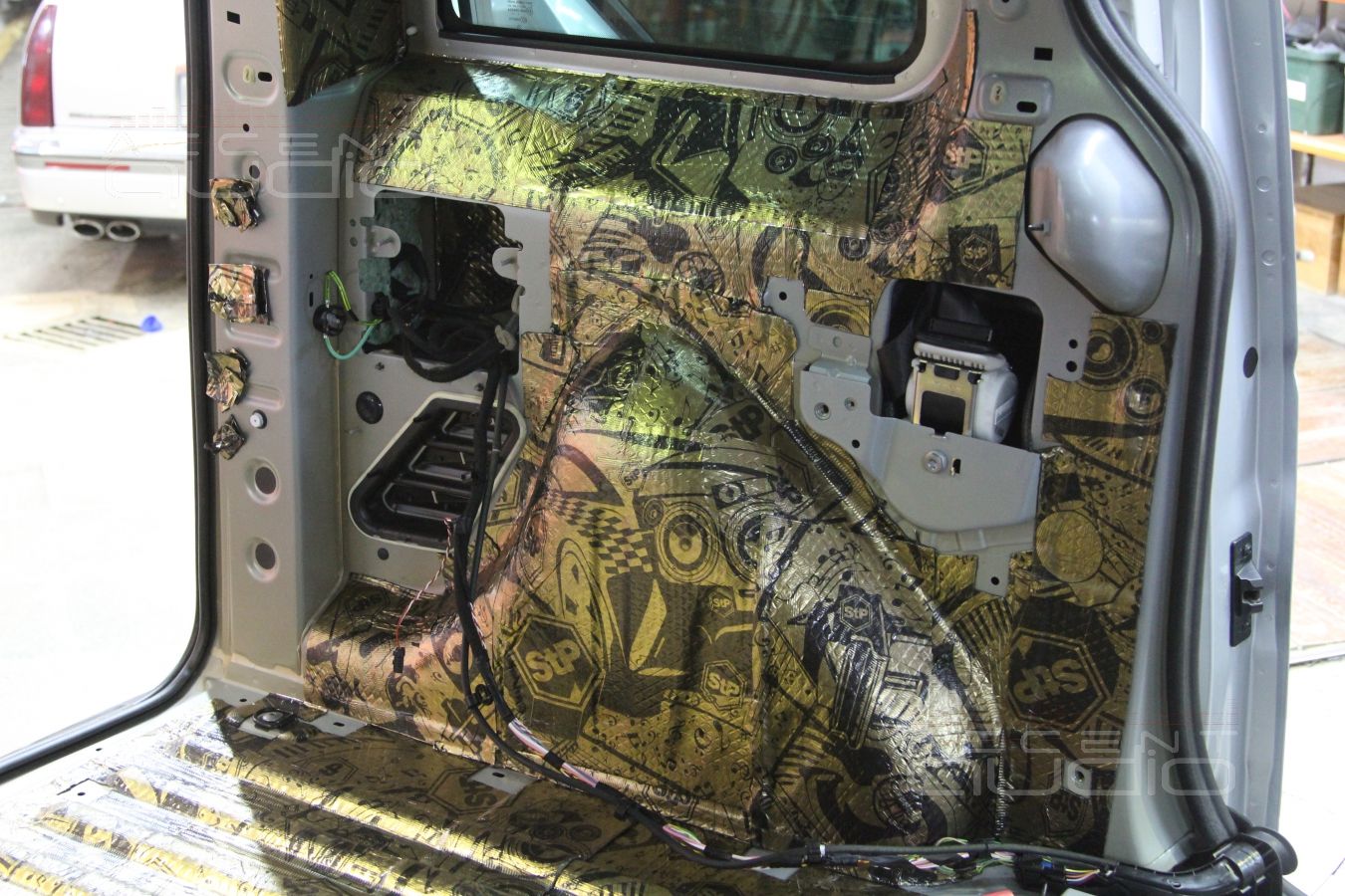 Citroen Berlingo теперь стал на класс выше: шумоизоляция и аудиосистема