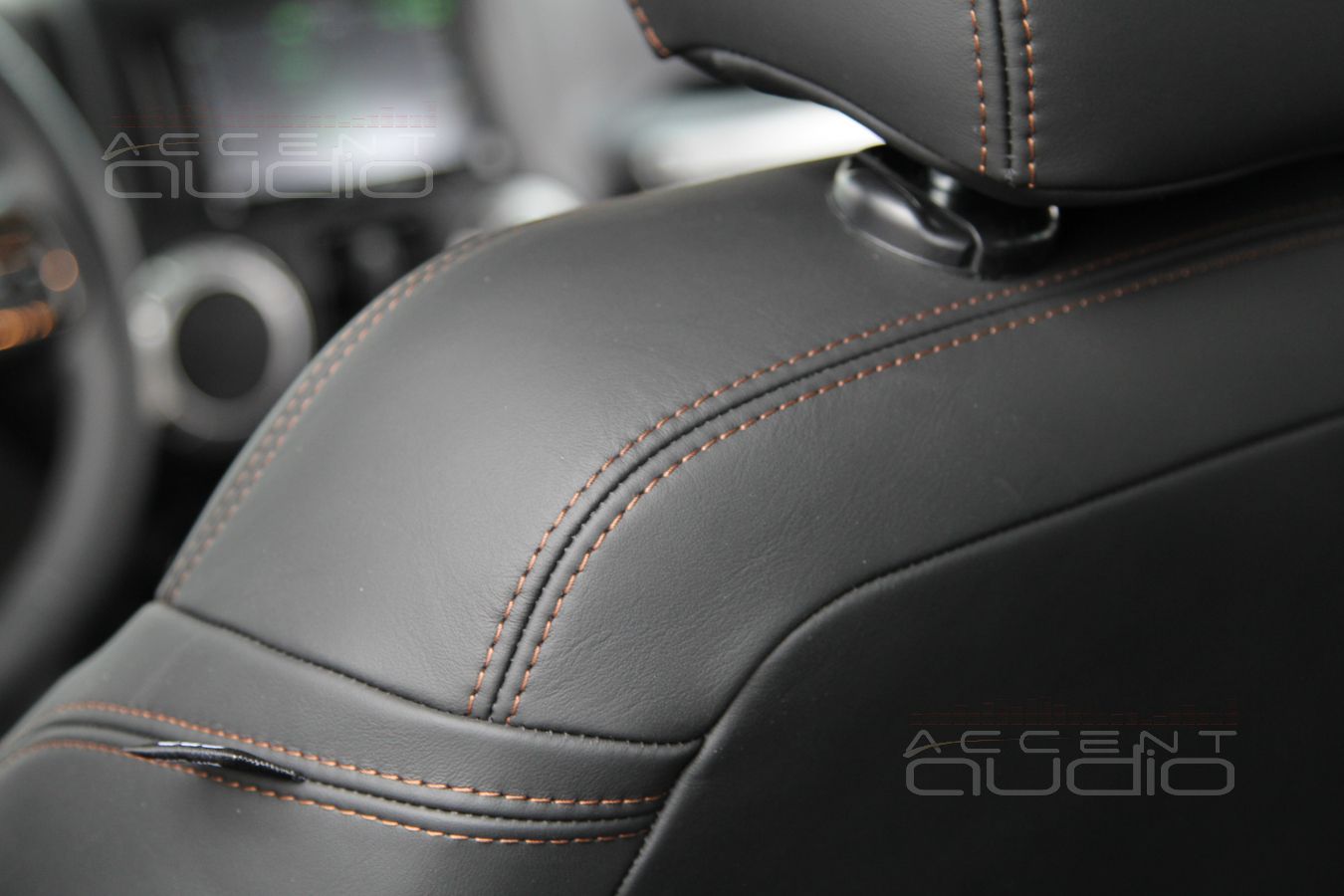 Эксклюзивный кожаный салон Jeep Wrangler