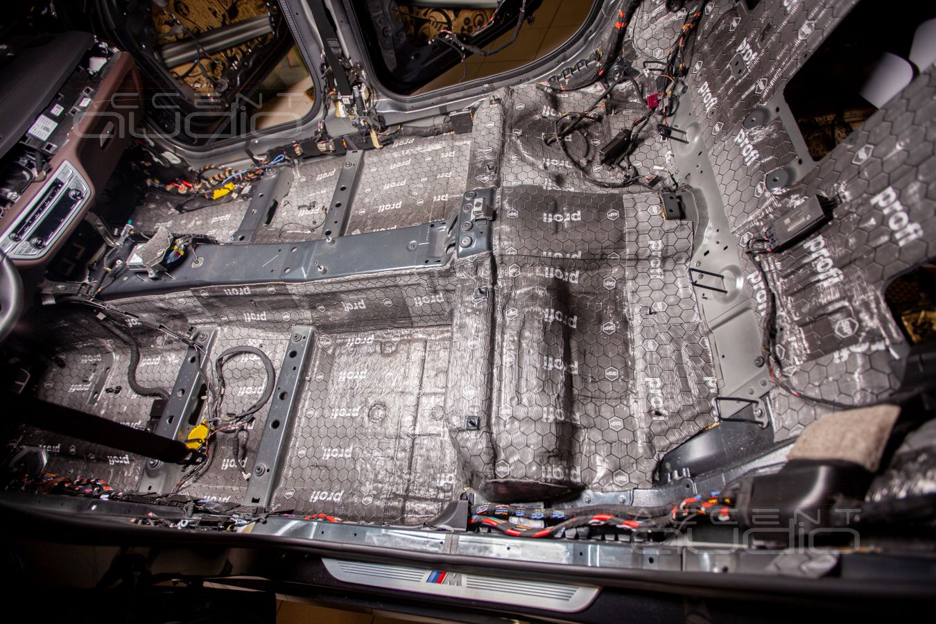 Несколько слов о шумоизоляции BMW 730LD