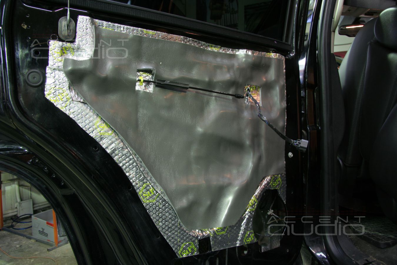 Шумоизоляция и аудиоподготовка Chevrolet Tahoe