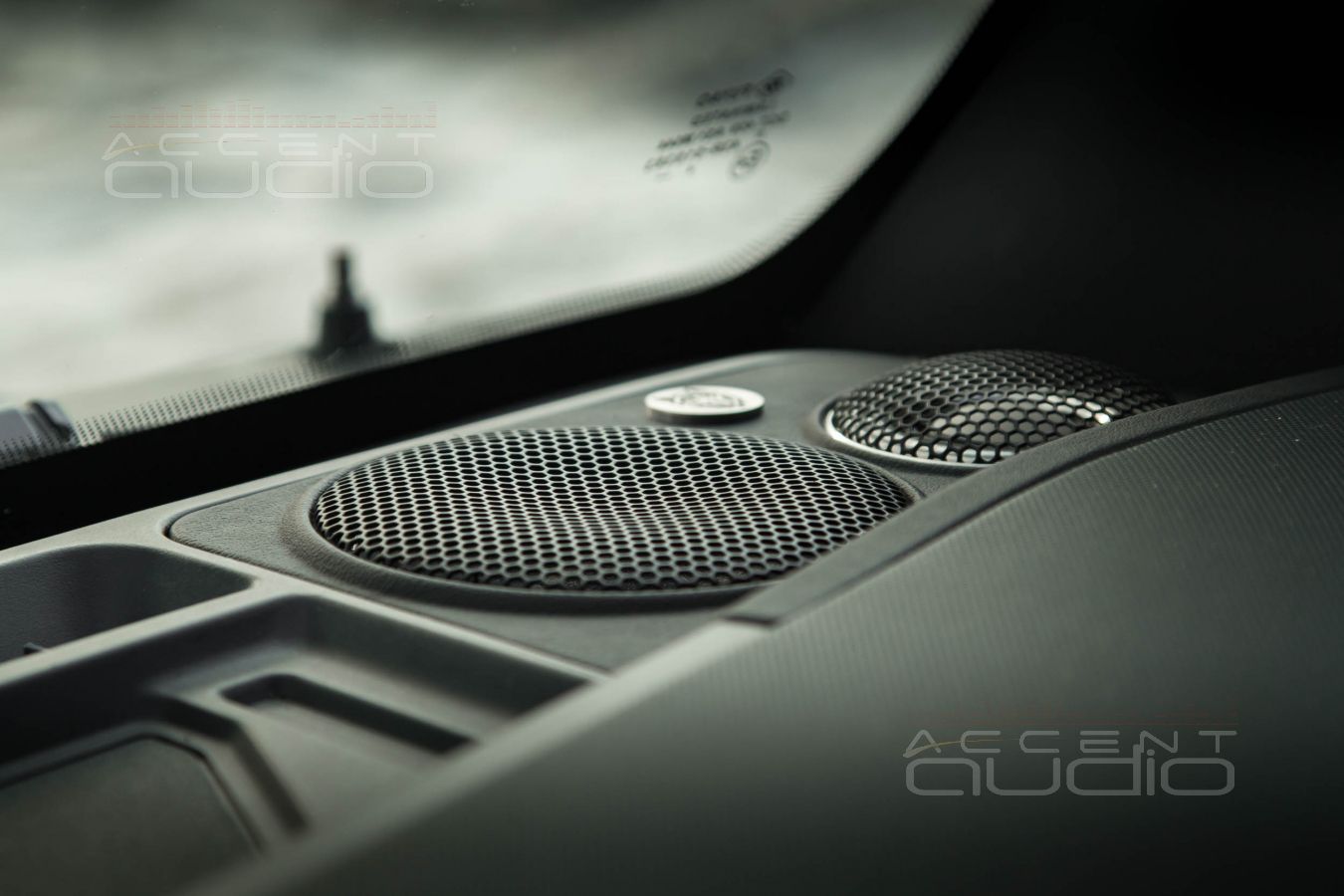 Среднечастотные и высокочастотные излучатели Brax в Ford Bronco Raptor