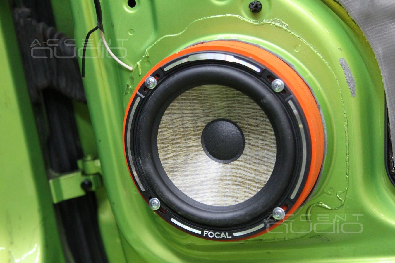 Volkswagen Scirocco: классный звук недорого