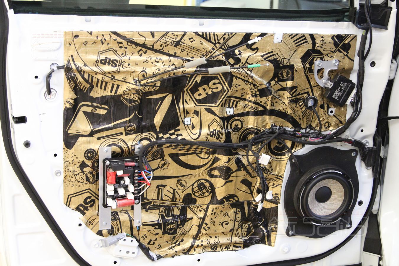 Шумоизоляция Toyota Highlander