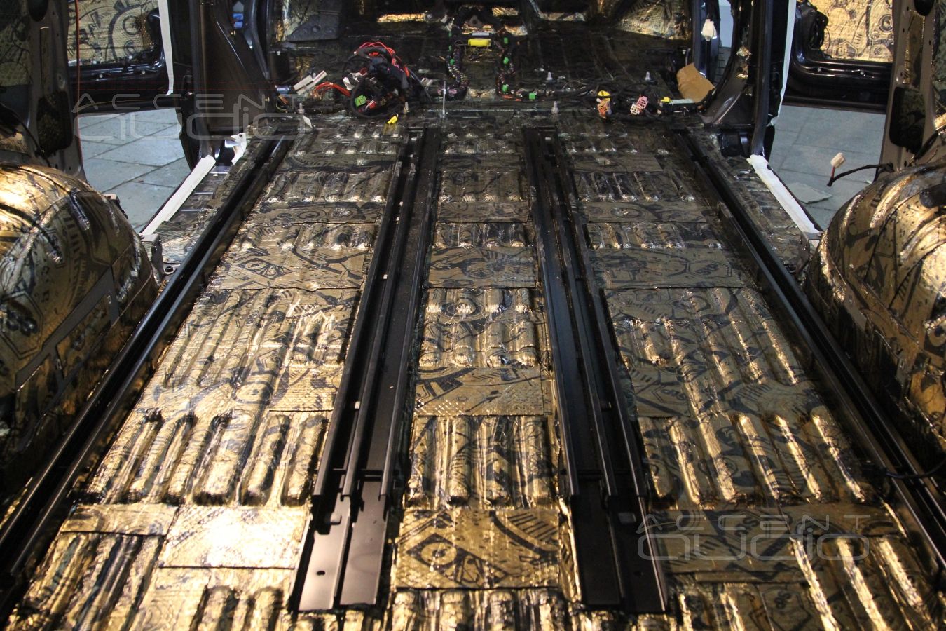 Шумоизоляция Volkswagen Multivan