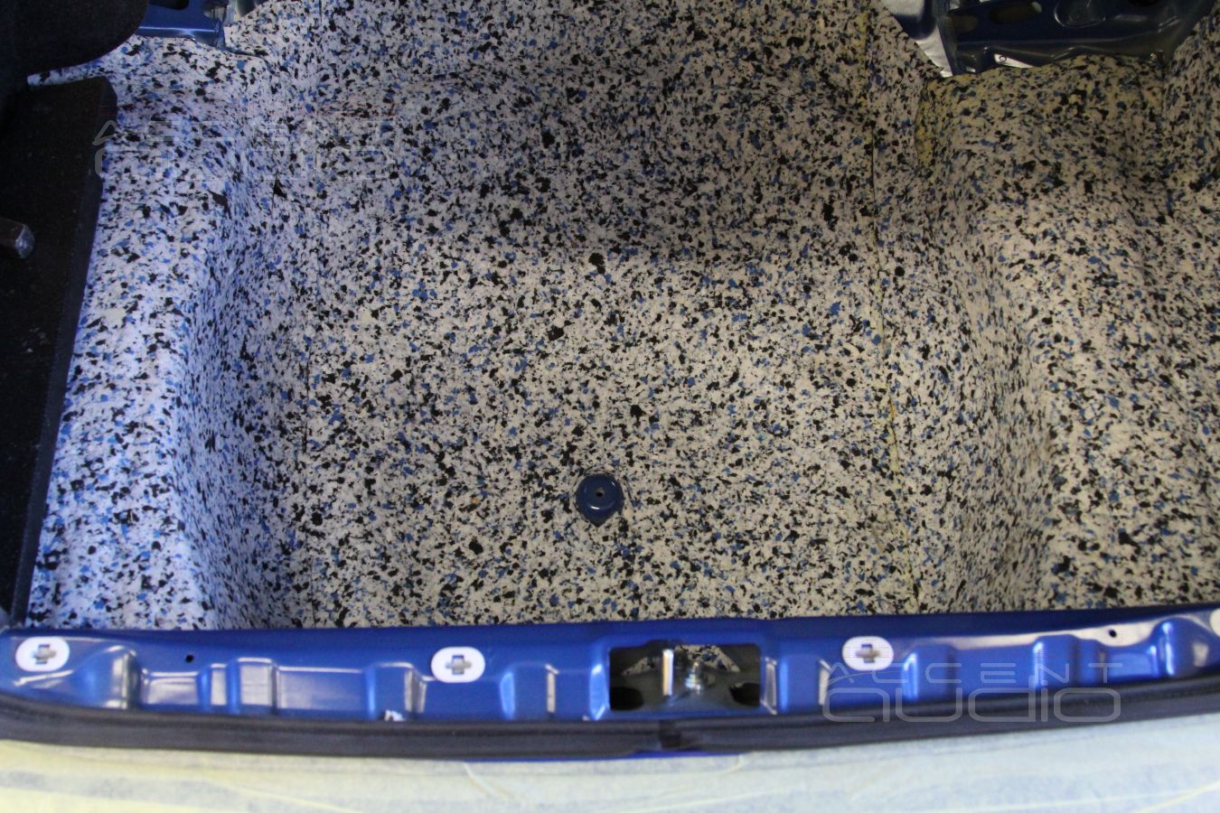 Шумоизоляция Subaru – необходимо и достаточно