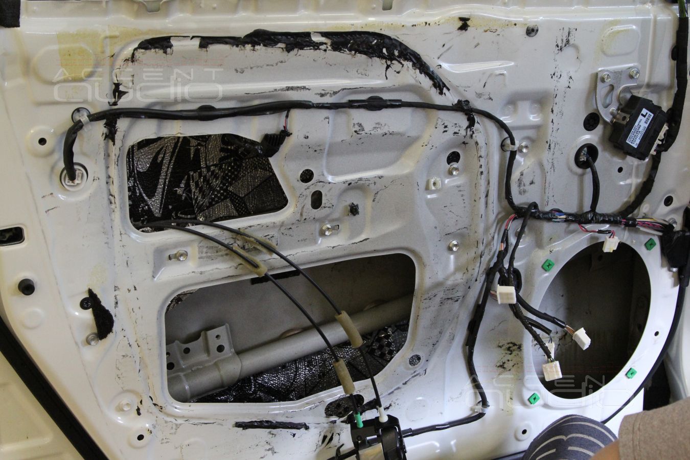 Шумоизоляция Toyota Highlander