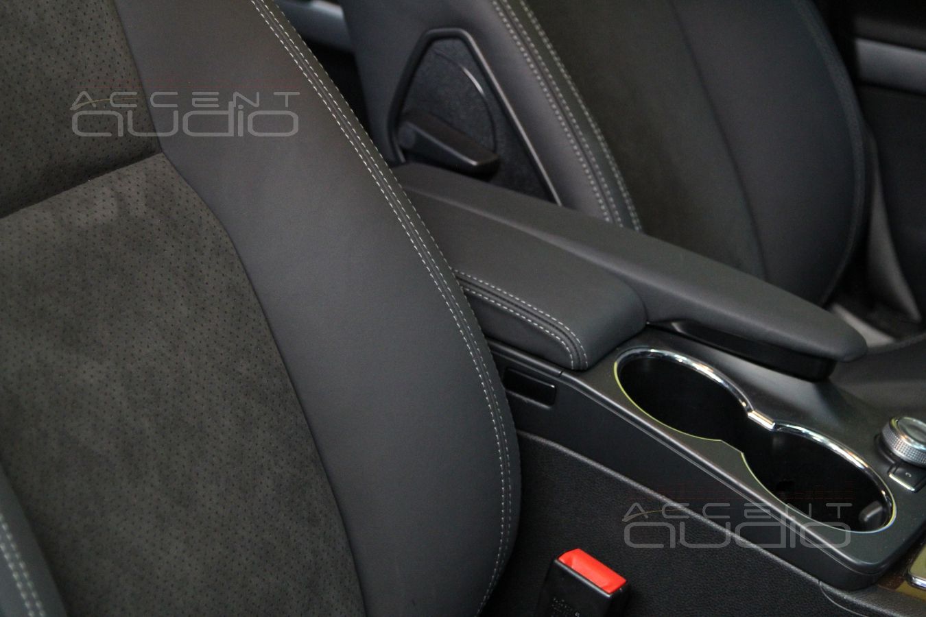 Пошив салона Mercedes GLK