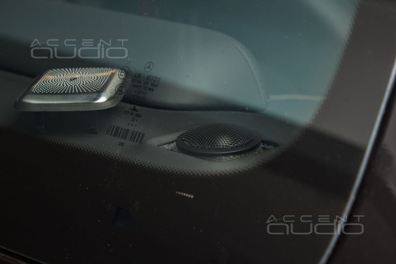 Немецкие твитеры Helix C1t в Gelandewagen – штатная установка