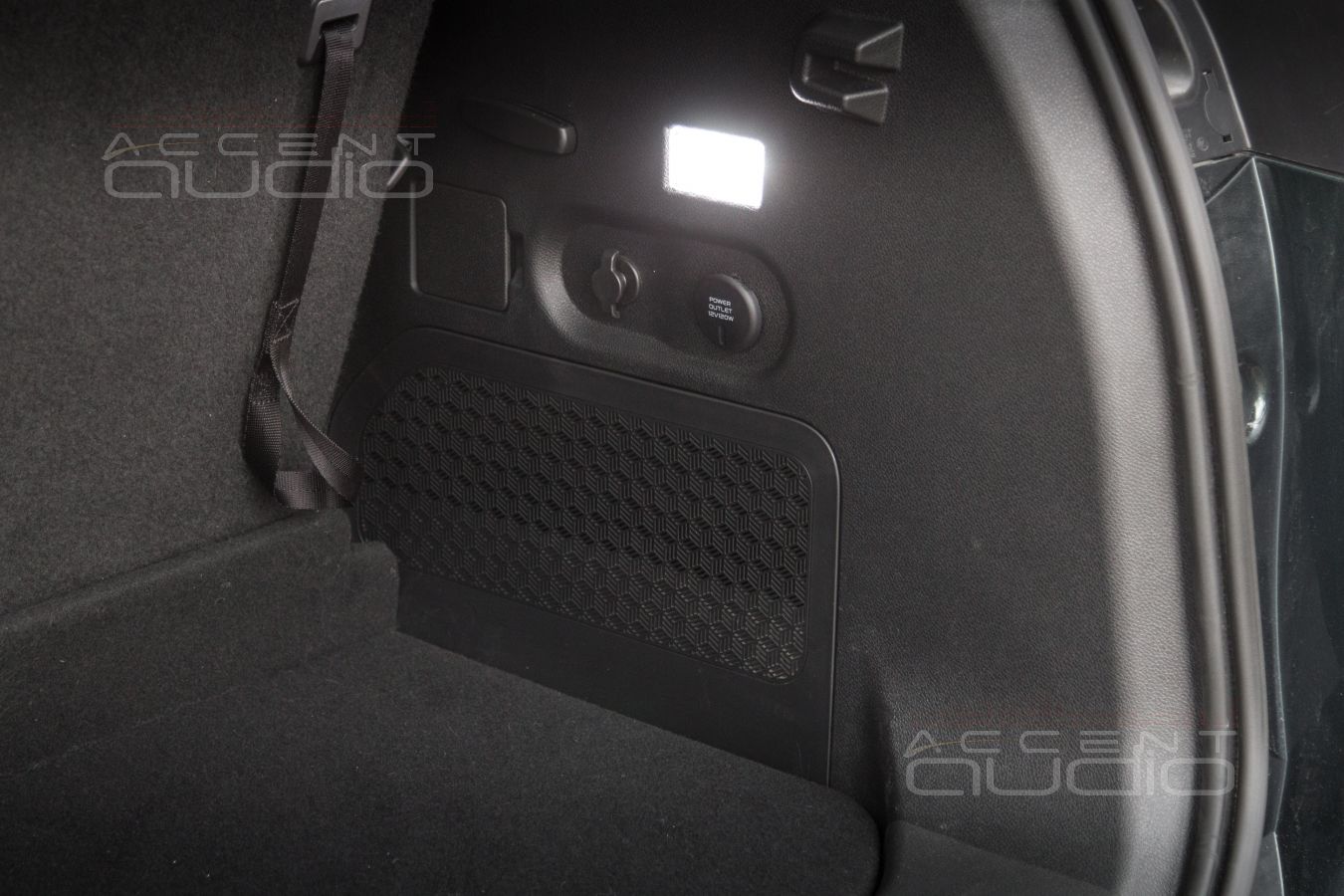 Интеграция сабвуфера-стелс в Exeed – не видно, но слышно !