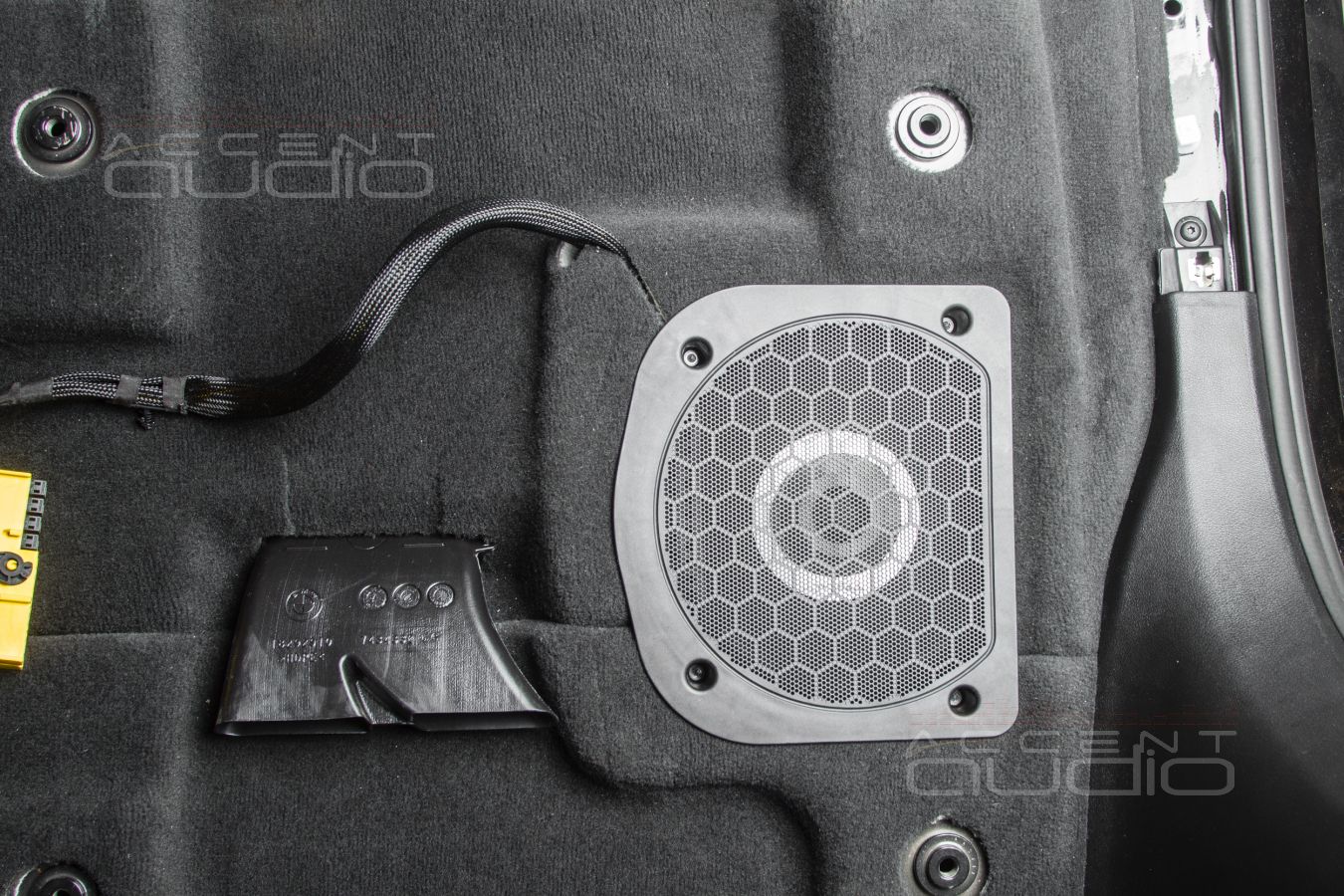 Focal ISUB BMW4 штатно для нового BMW X5