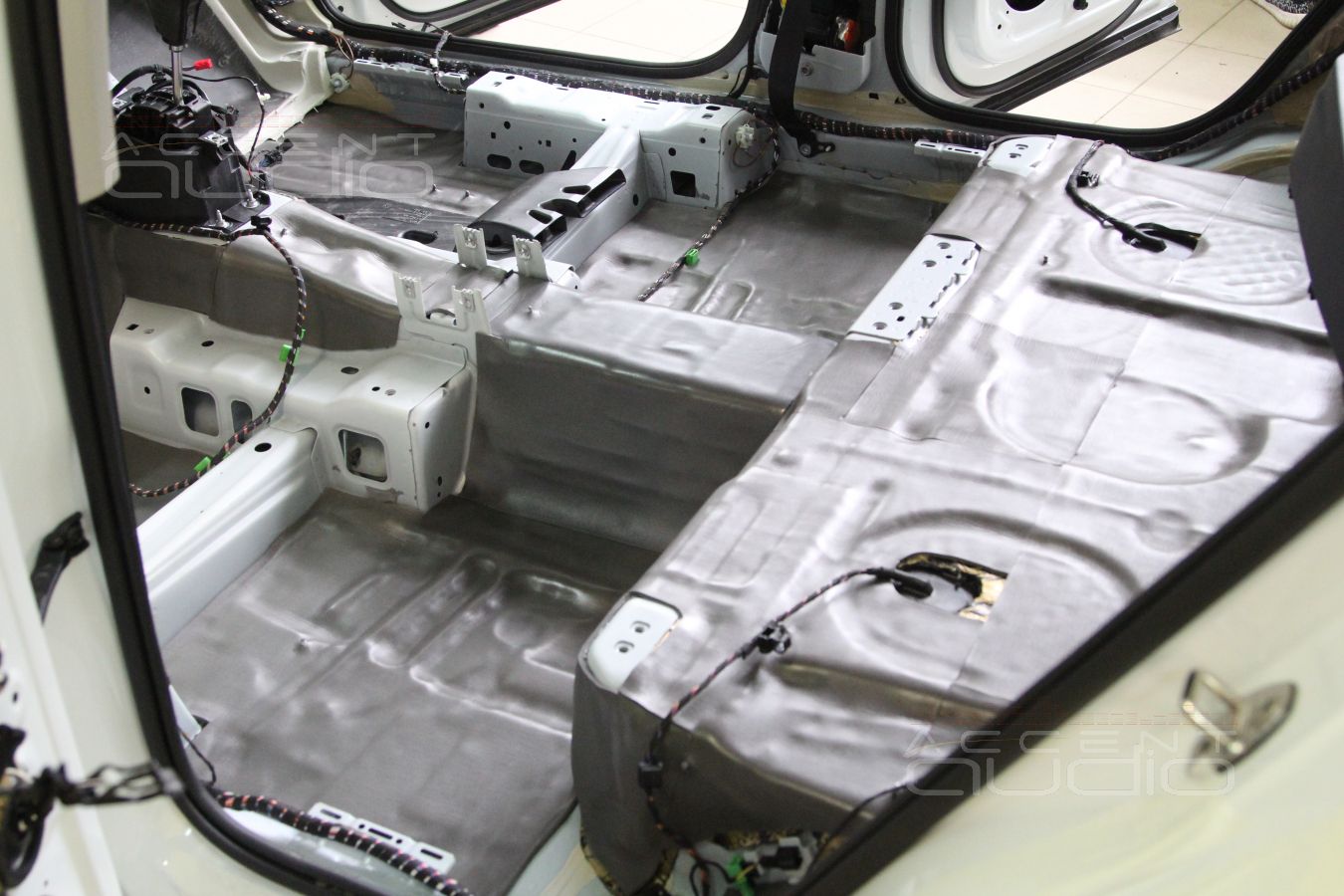 Шумоизоляция пола ( в фотографиях )