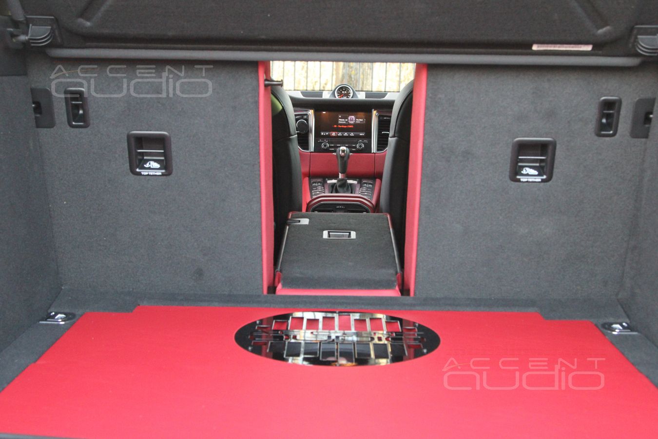 ...и он красный