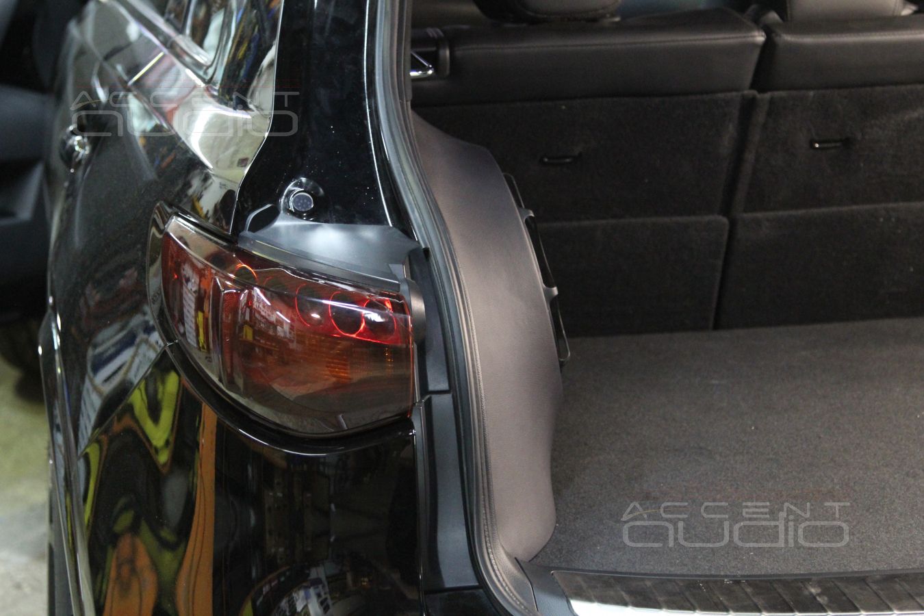 Сабвуфер в Infiniti FX