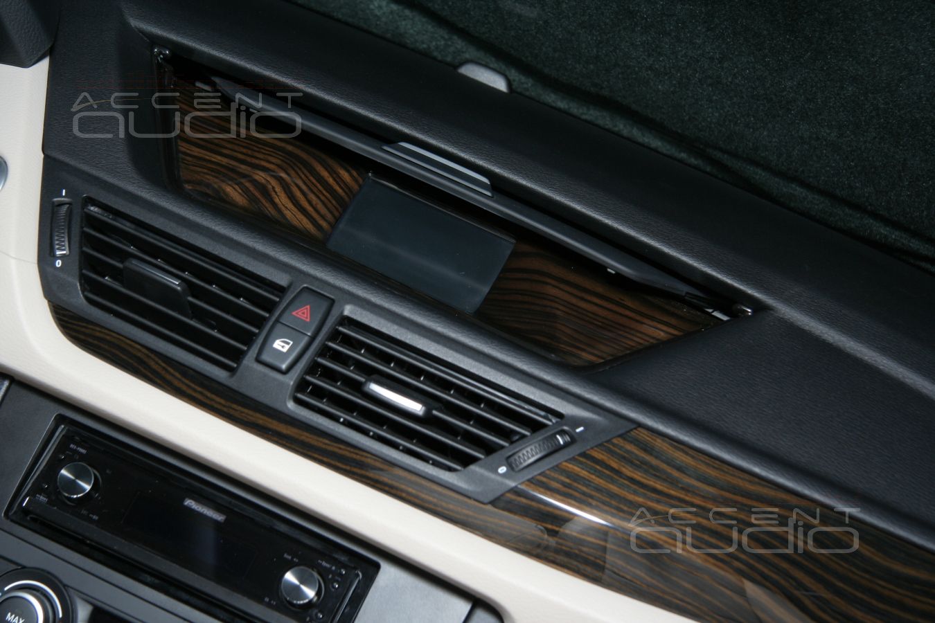 Интеграция навигатора в BMW X1