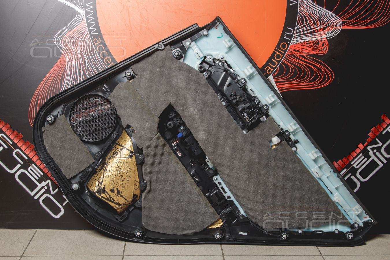 Полная шумоизоляция салона Toyota RAV4