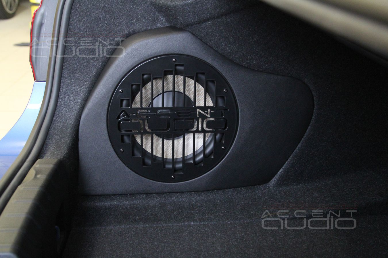 Его величество, Сабвуфер-стелс Focal P25F 