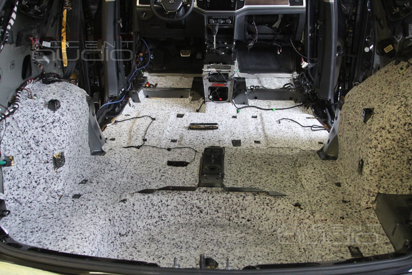 Коротко о шумоизоляции Volkswagen Teramont