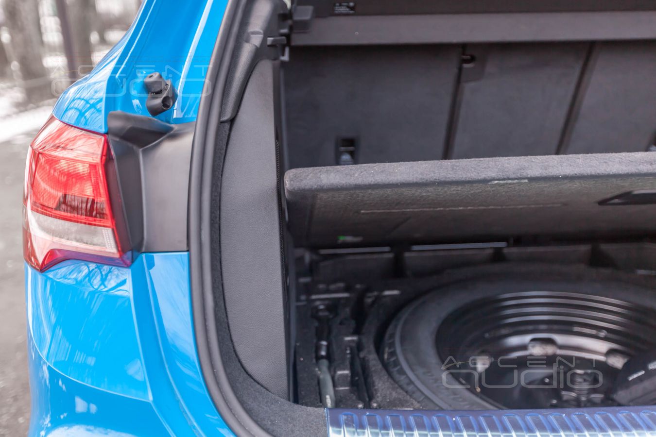 Сабвуфер-стелс специально для нового Audi A3