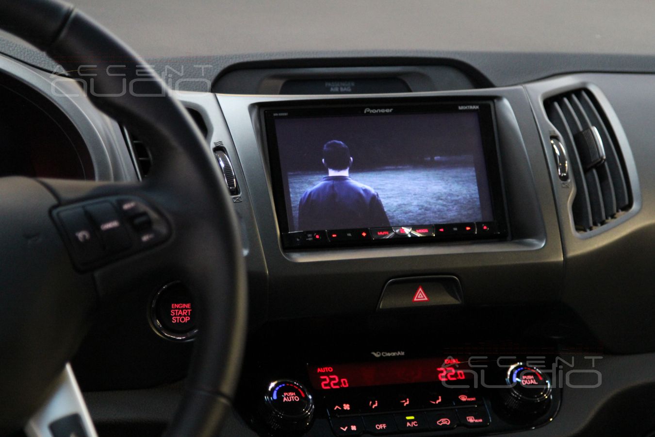 Kia Sportage NEW - полная замена аудиосистемы