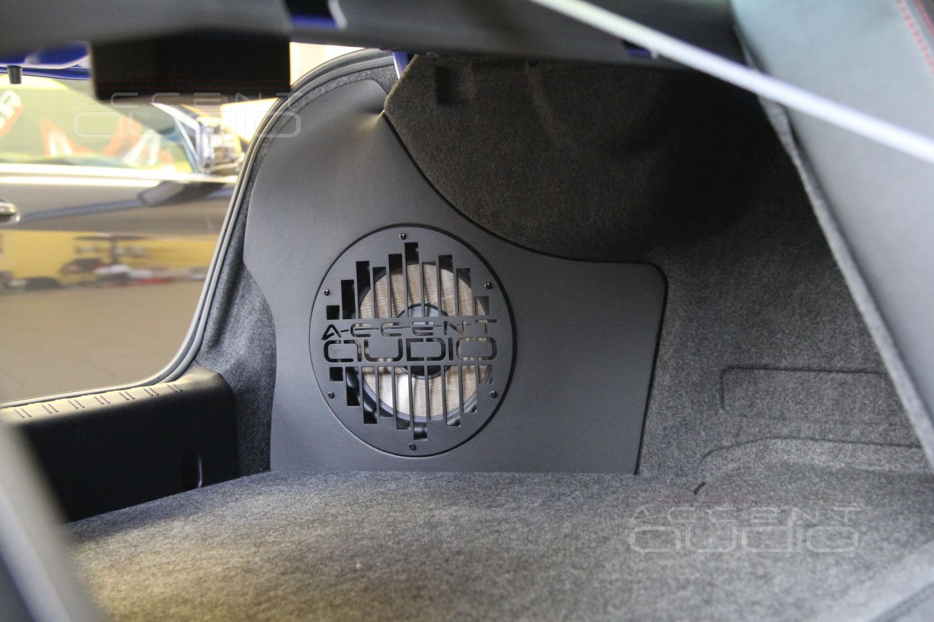 Без сабвуфера – не WRX !