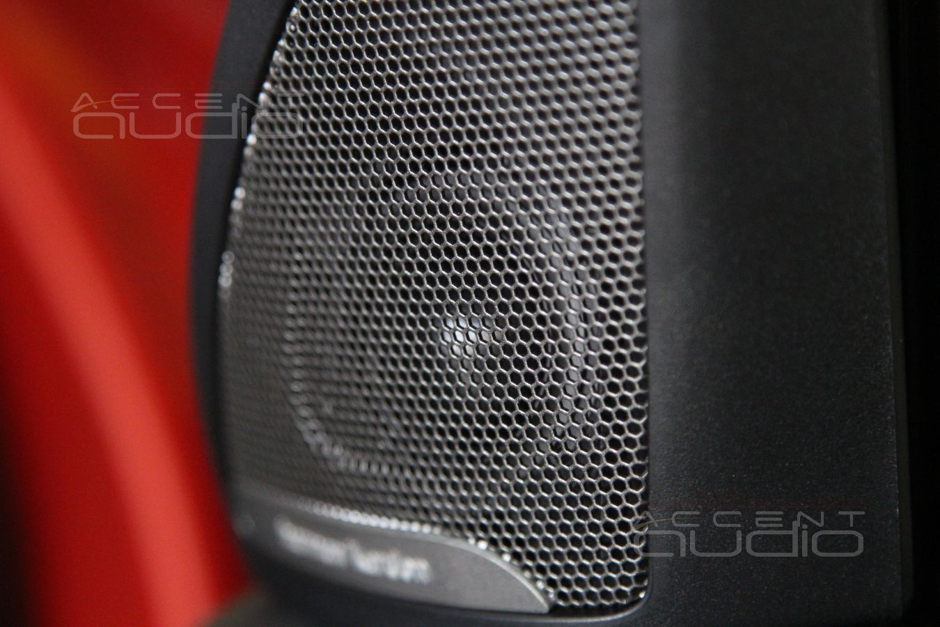 Устанавливаем твитеры из комплекта BLAM BM 100S