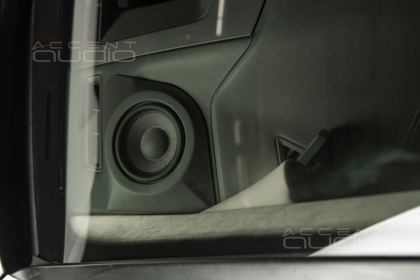 Решение 2: среднечастотные динамики Brax ML3 в торпеде Volkswagen Touareg