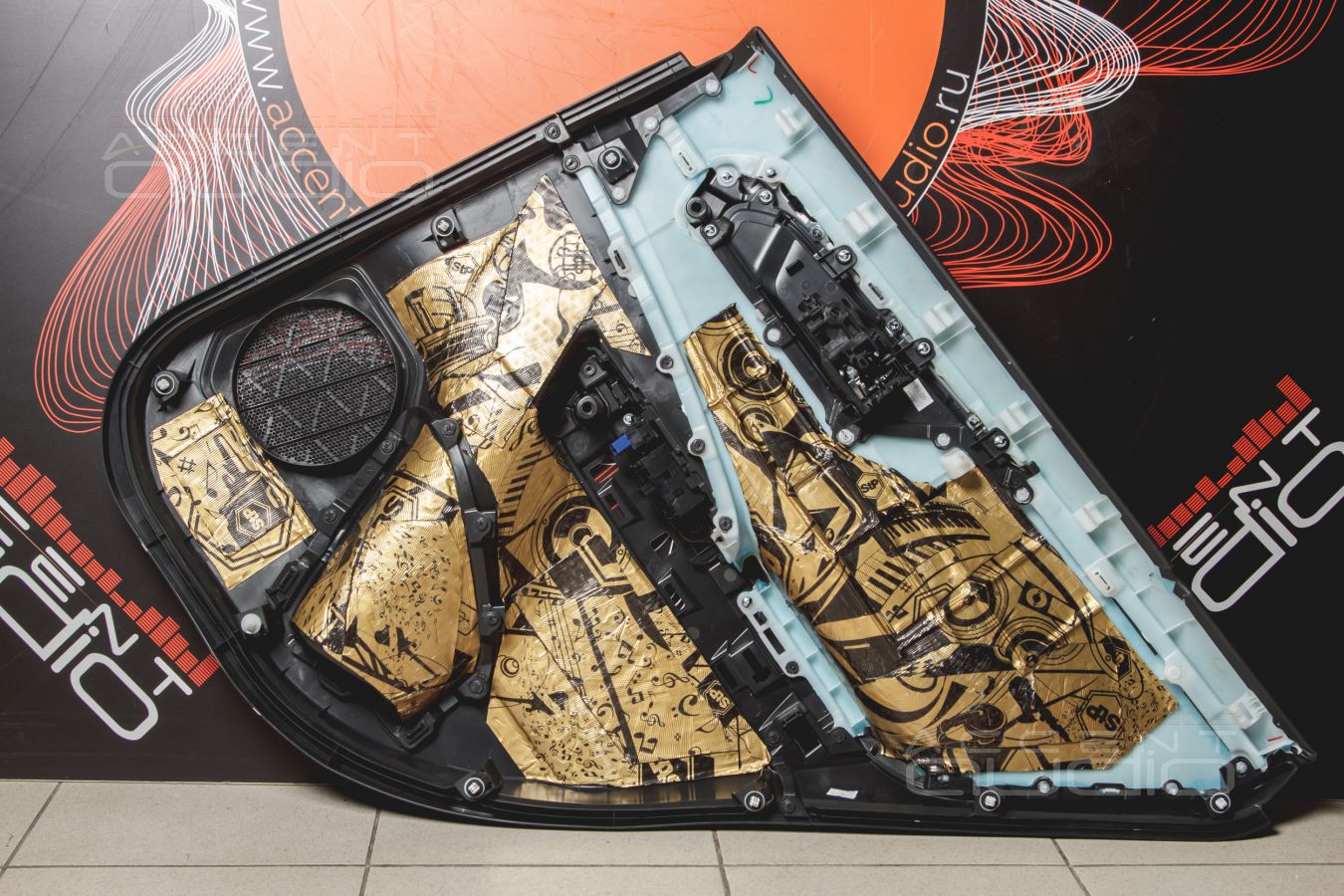 Полная шумоизоляция салона Toyota RAV4